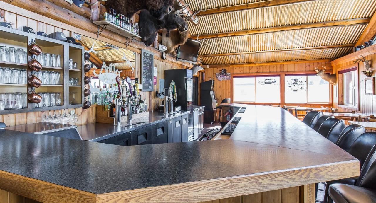The Antler Lodge - Gardiner Exterior photo